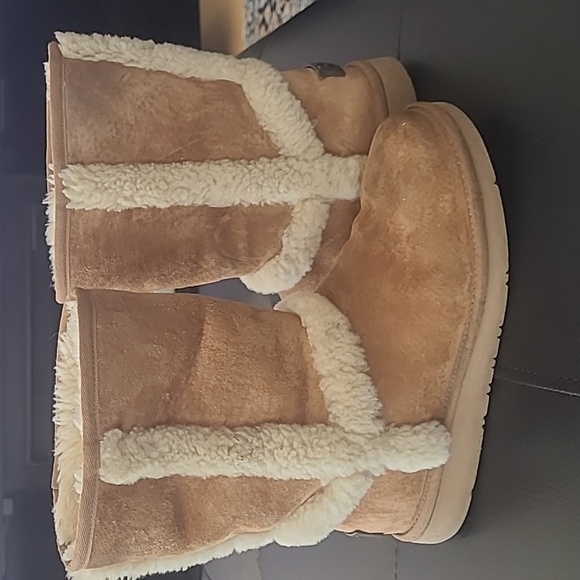 Ugg shearling boots mid calf size 7 women - Picture 4 of 7